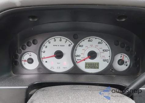 2002 Ford Escape Xlt from USA, damaged, VIN 1FMYU04172KA70141